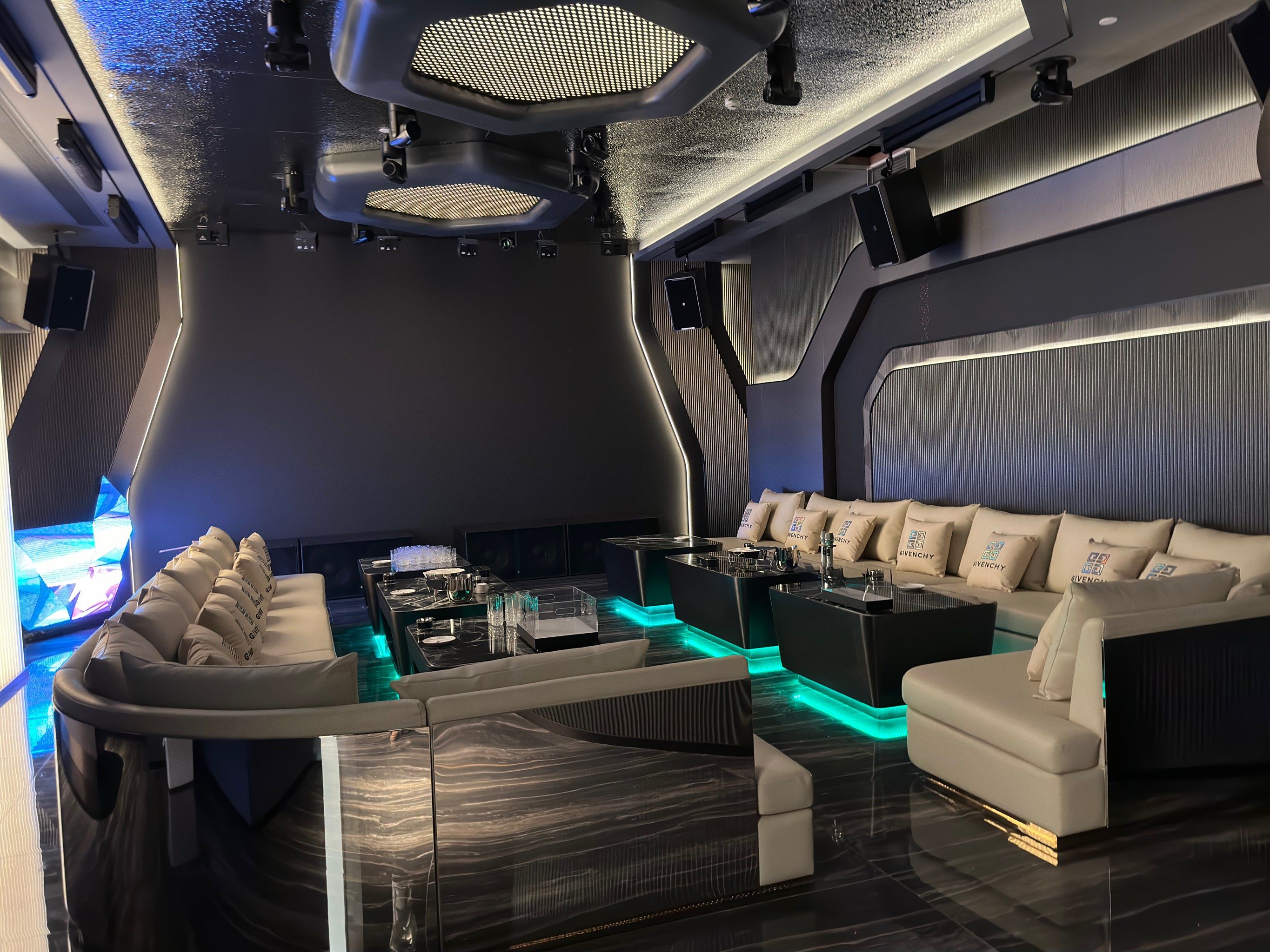 重庆商务KTV低端场，尽享休闲商务时光-长寿区ktv预定